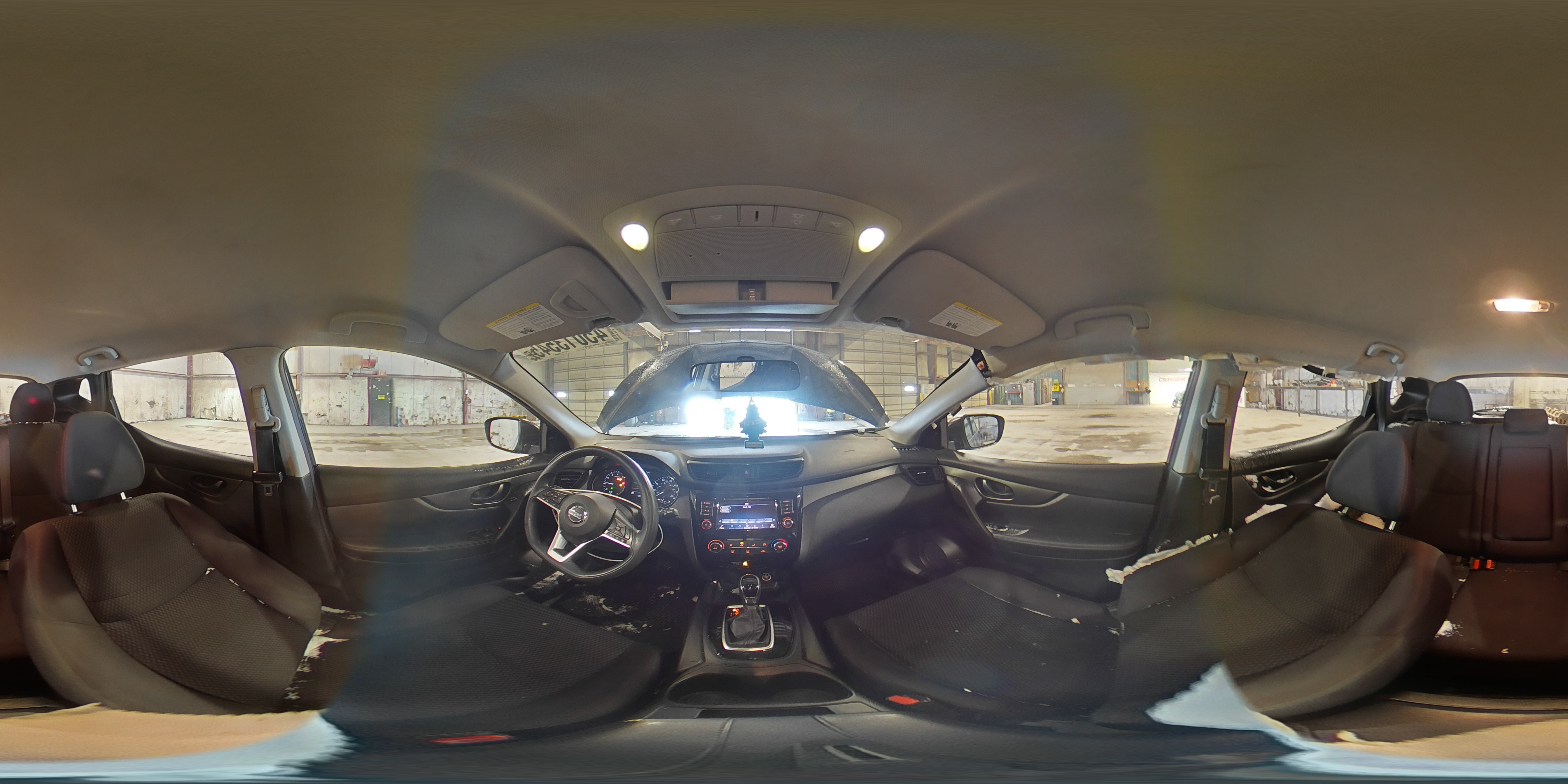 2019 Nissan Rogue - Image 14