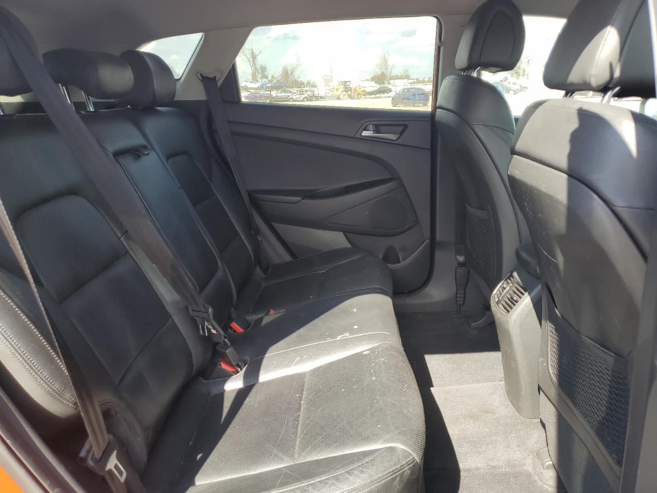 2016 Hyundai Tucson - Image 11