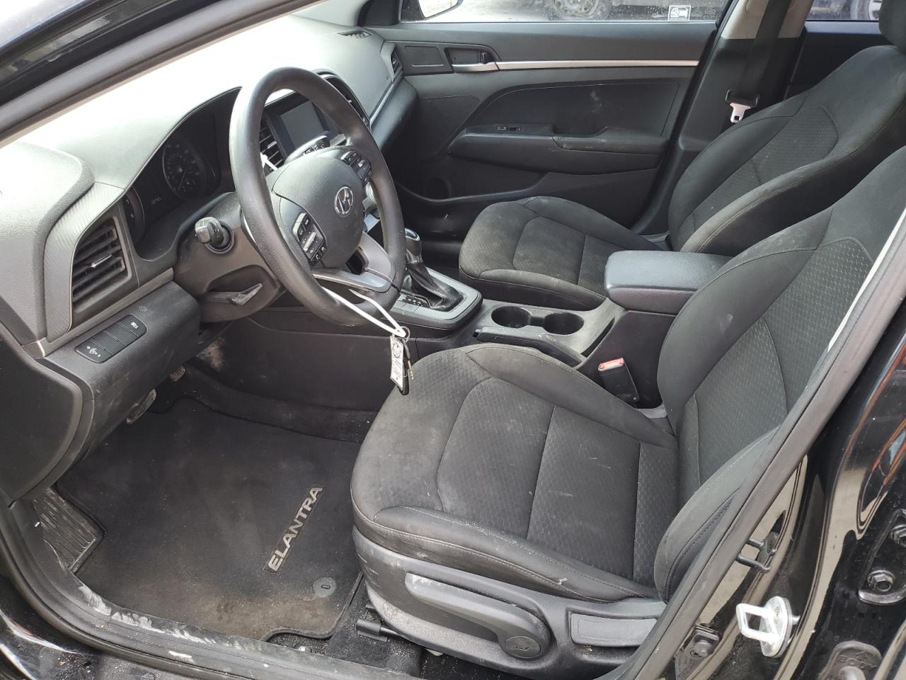2019 Hyundai Elantra - Image 7