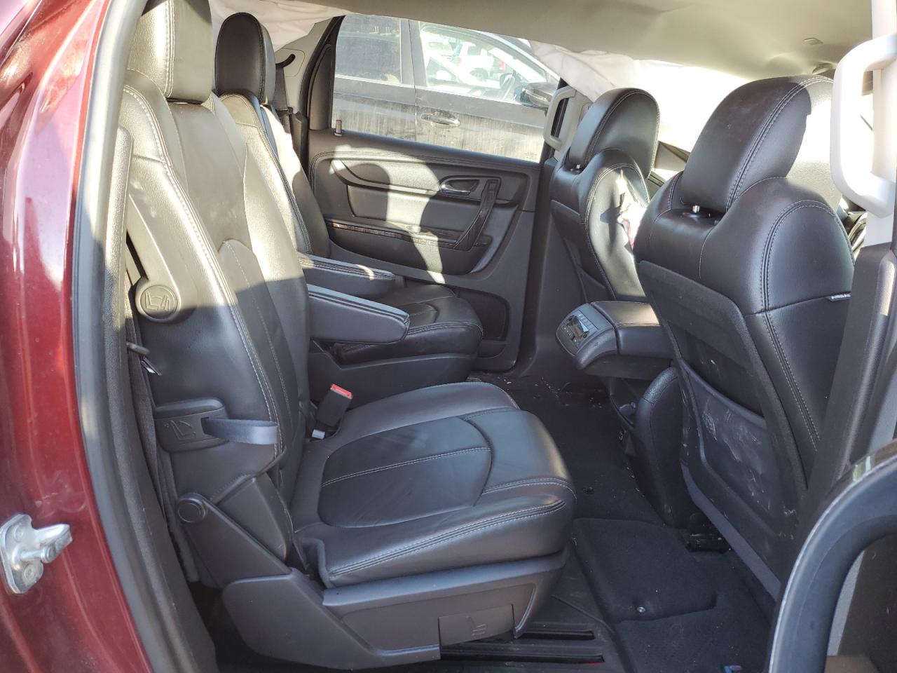 2017 GMC Acadia - Image 12