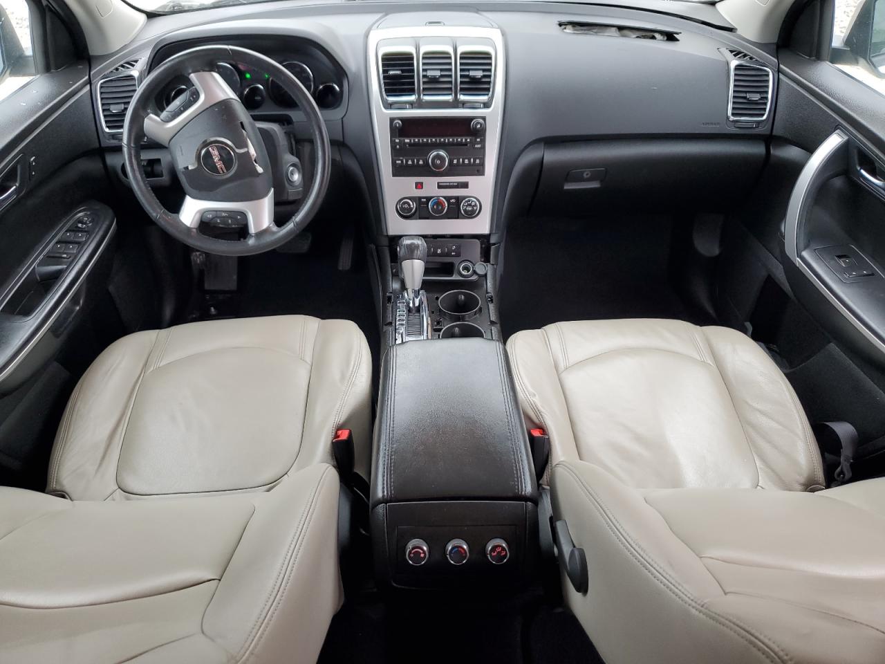 2012 GMC Acadia - Image 8