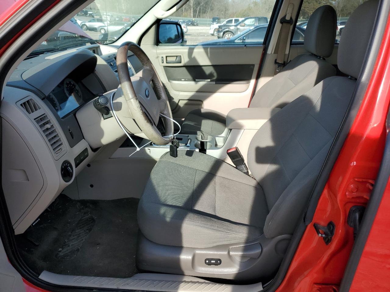 2009 Ford Escape - Image 7