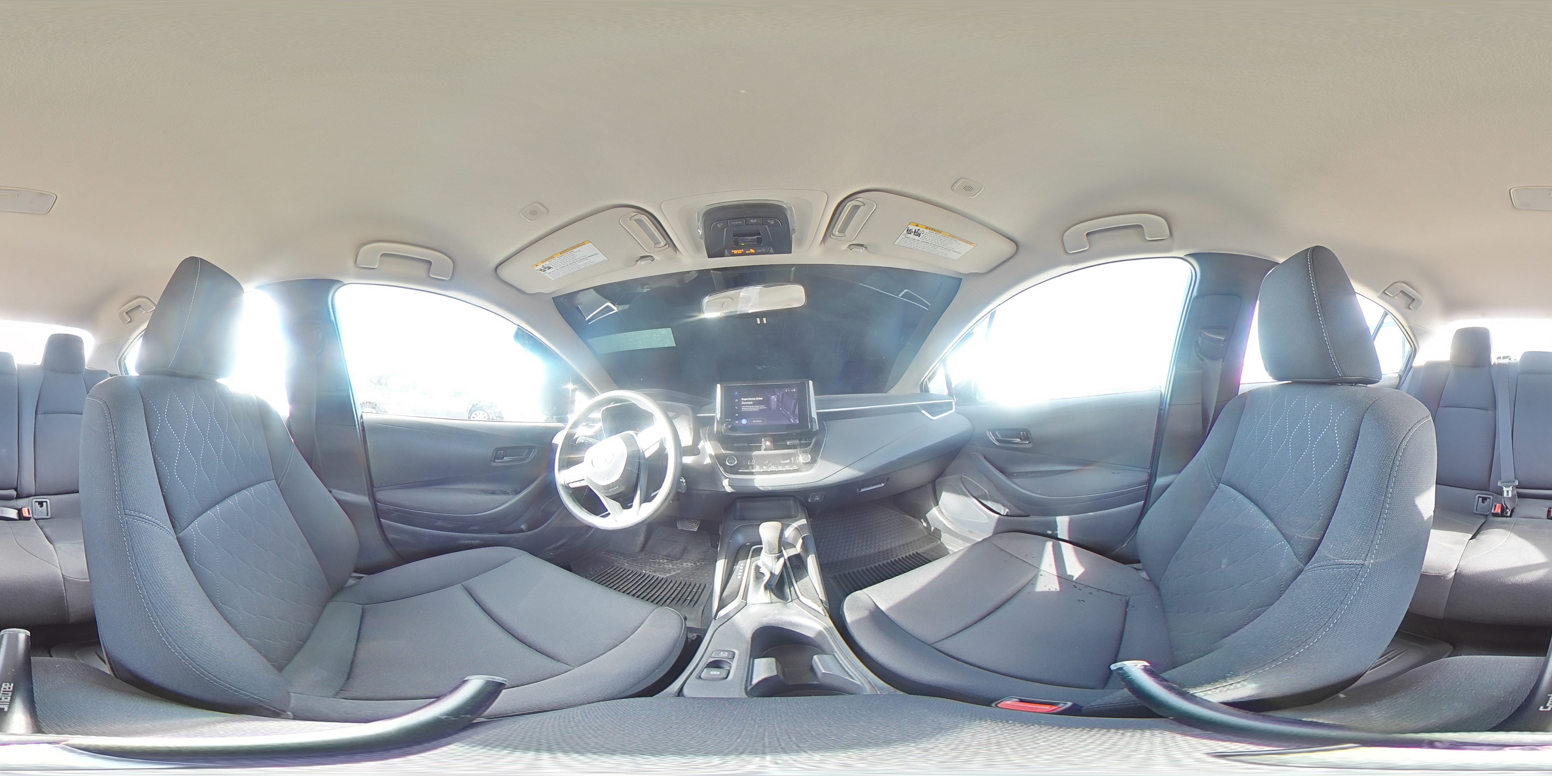 2025 Toyota Corolla - Image 14