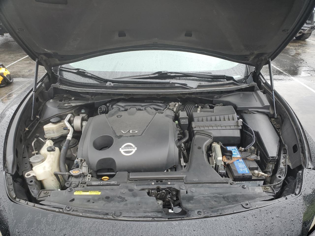 2009 Nissan Maxima - Image 11