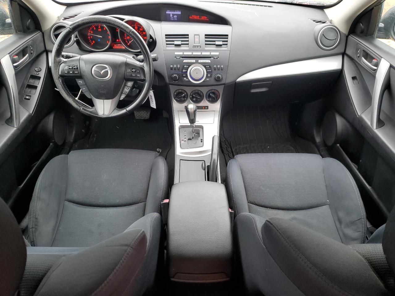 2011 Mazda 3 - Image 8