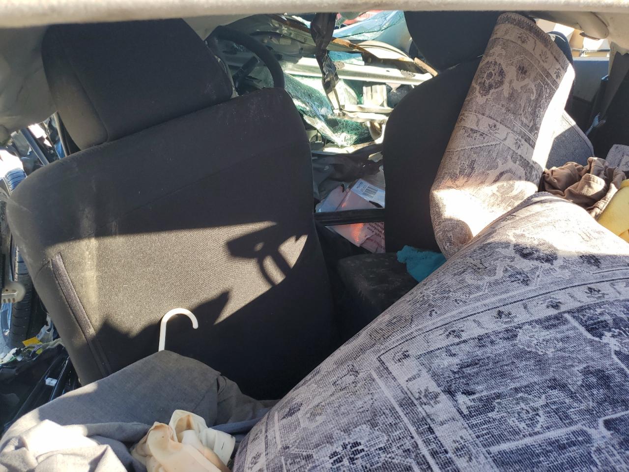 2011 Mazda 3 - Image 8