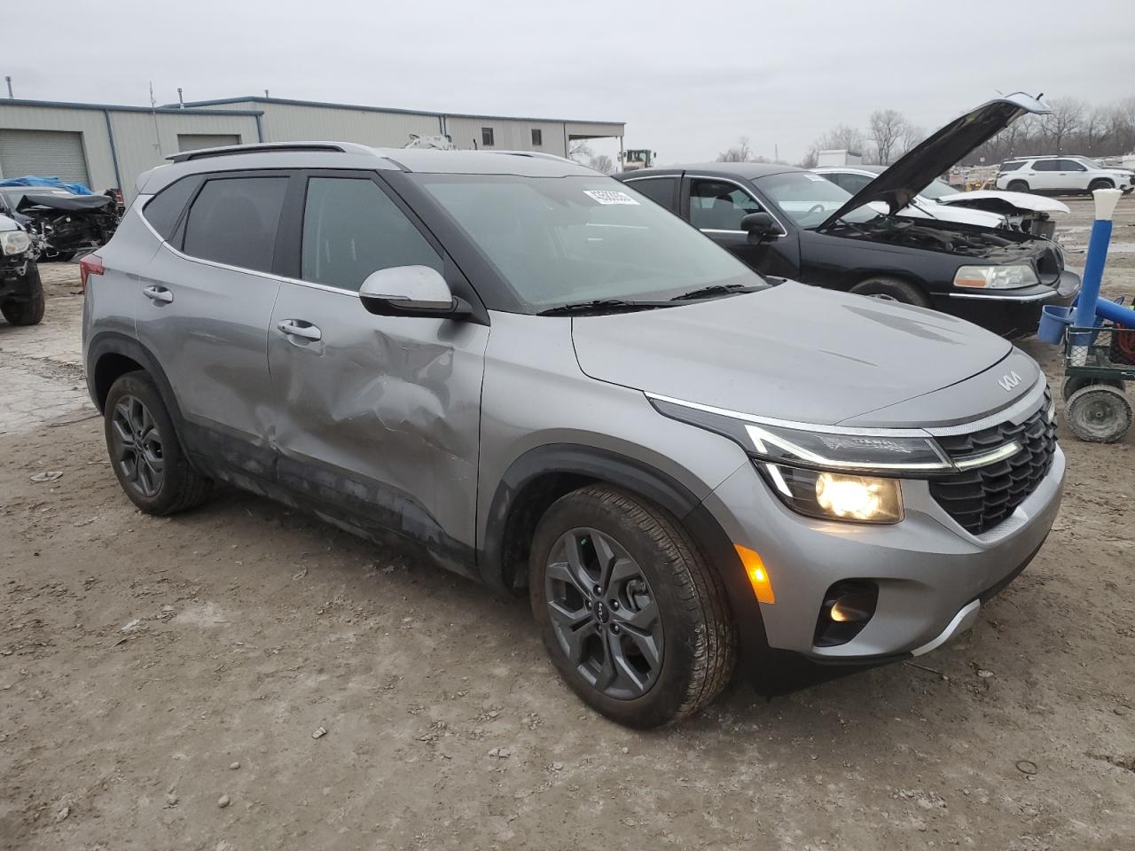 2024 Kia Seltos - Image 4