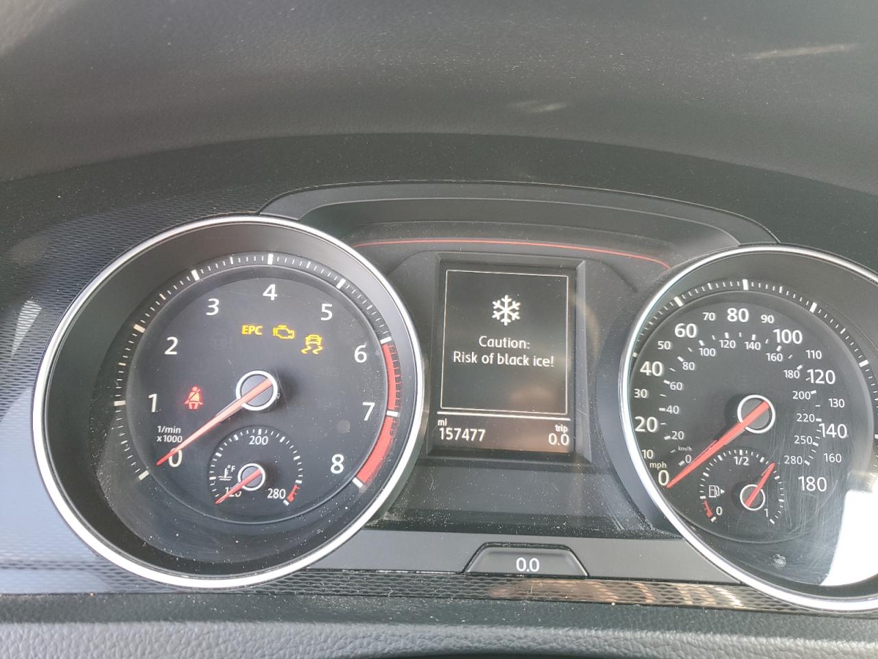 2015 Volkswagen GTI - Image 9