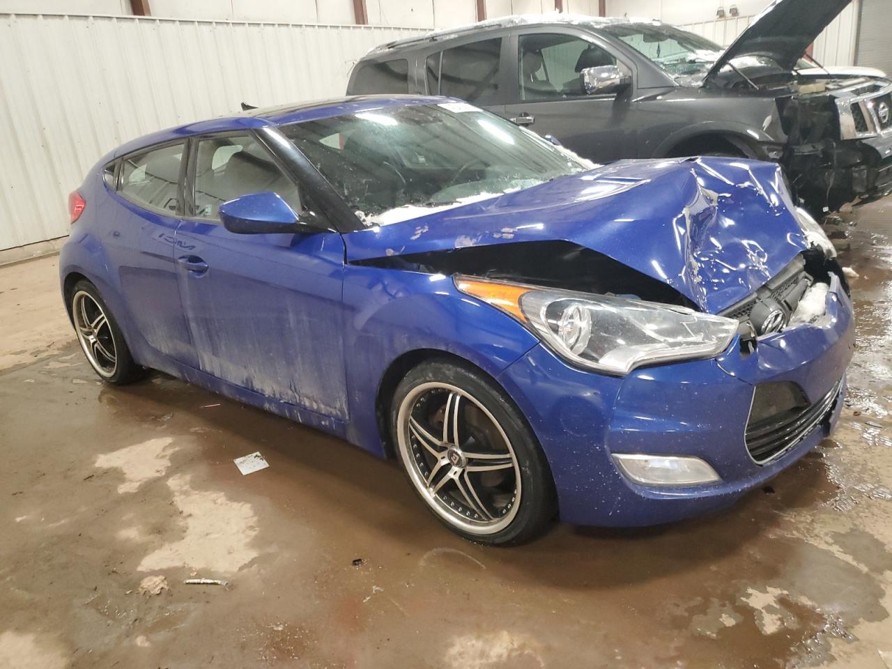 2012 Hyundai Veloster - Image 4