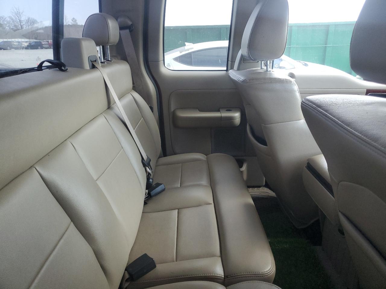 2005 Ford F-150 - Image 10