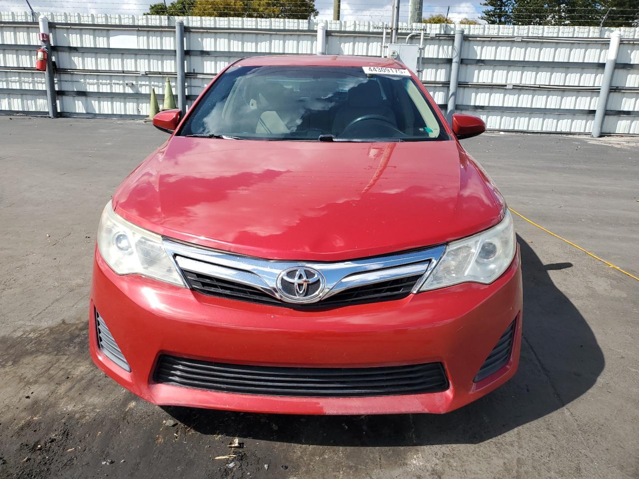 2014 Toyota Camry - Image 5