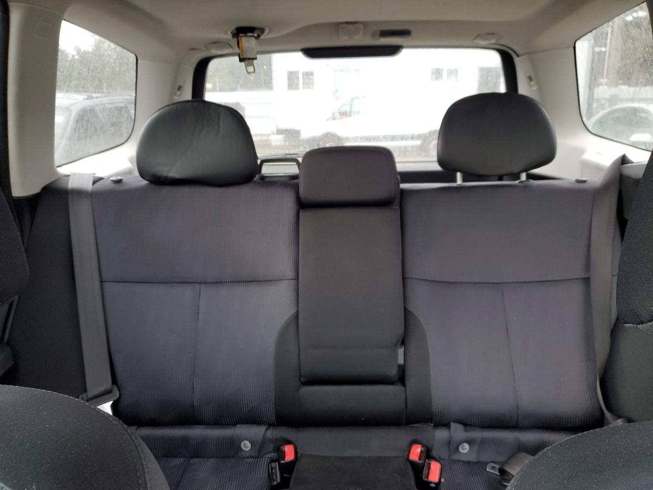 2010 Subaru Forester - Image 10