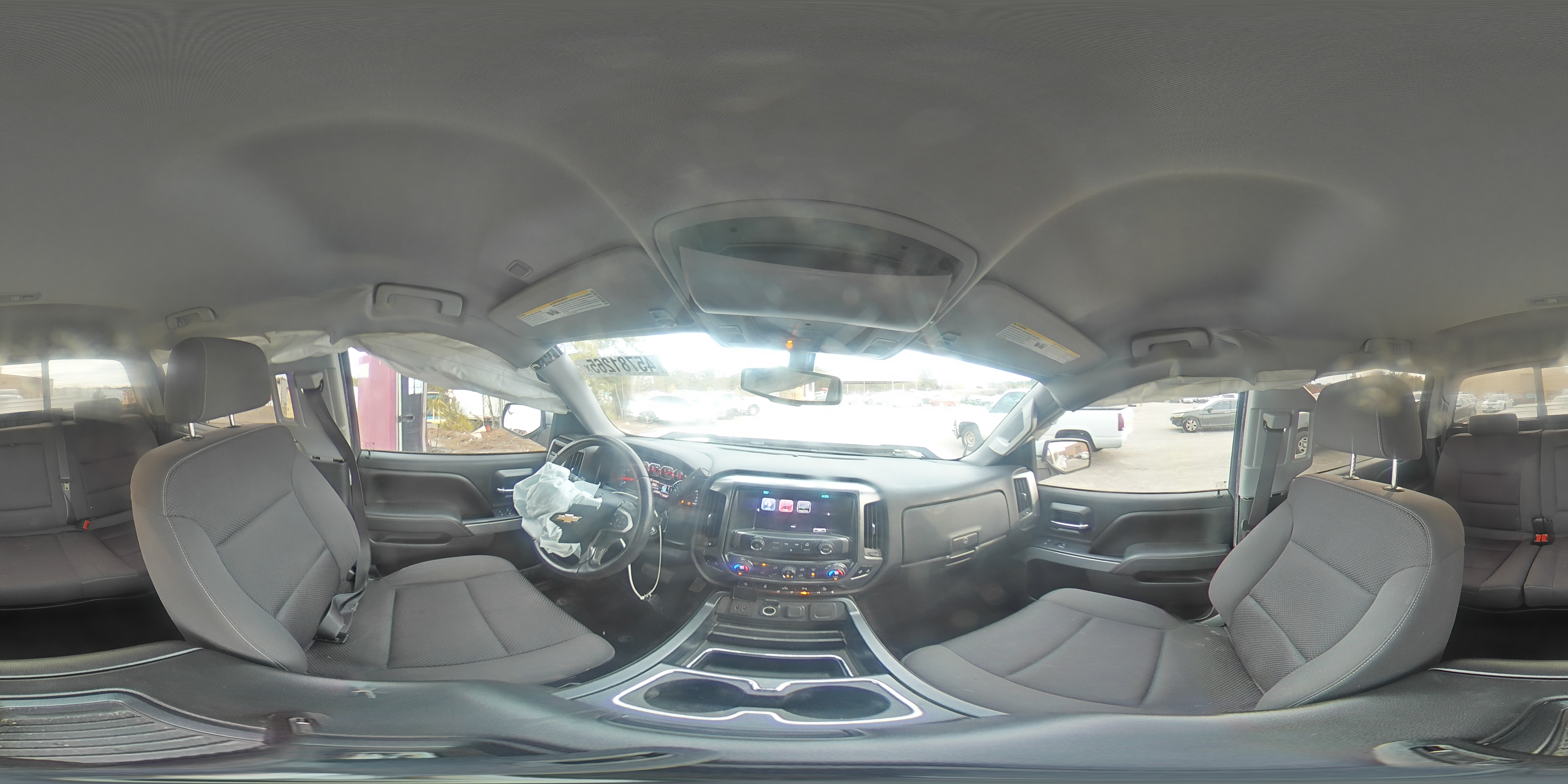 2016 Chevrolet Silverado - Image 13
