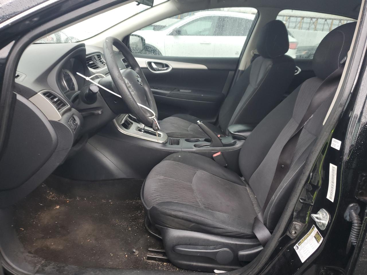 2014 Nissan Sentra - Image 7