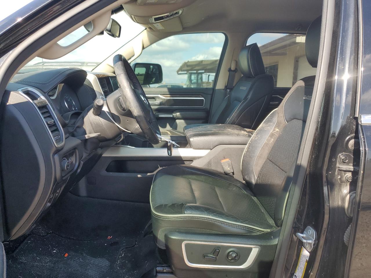 2020 RAM 1500 - Image 7