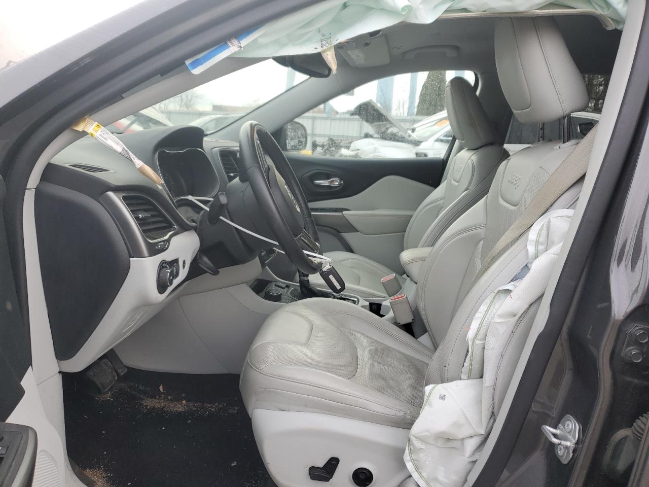 2019 Jeep Grand Cherokee - Image 7