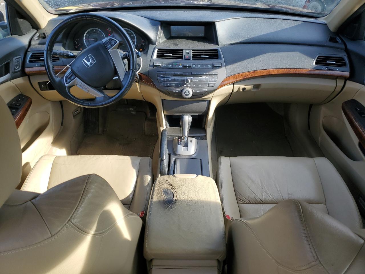 2011 Honda Accord - Image 8