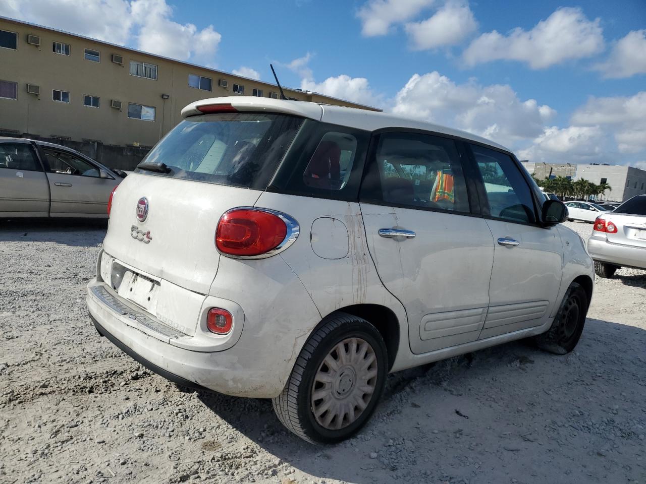 2014 Fiat 500 - Image 3