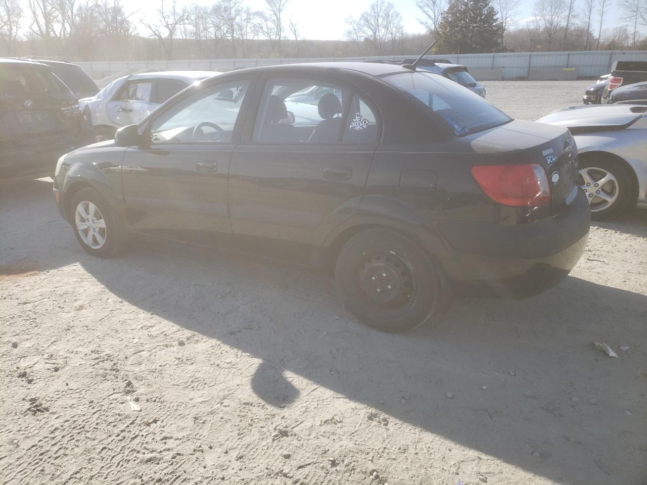 2009 Kia Rio - Image 2