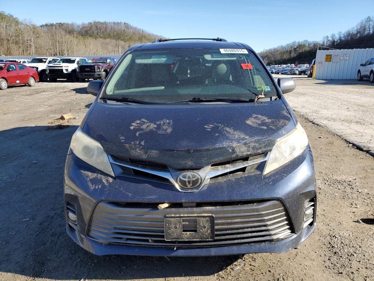 2018 Toyota Sienna - Image 5