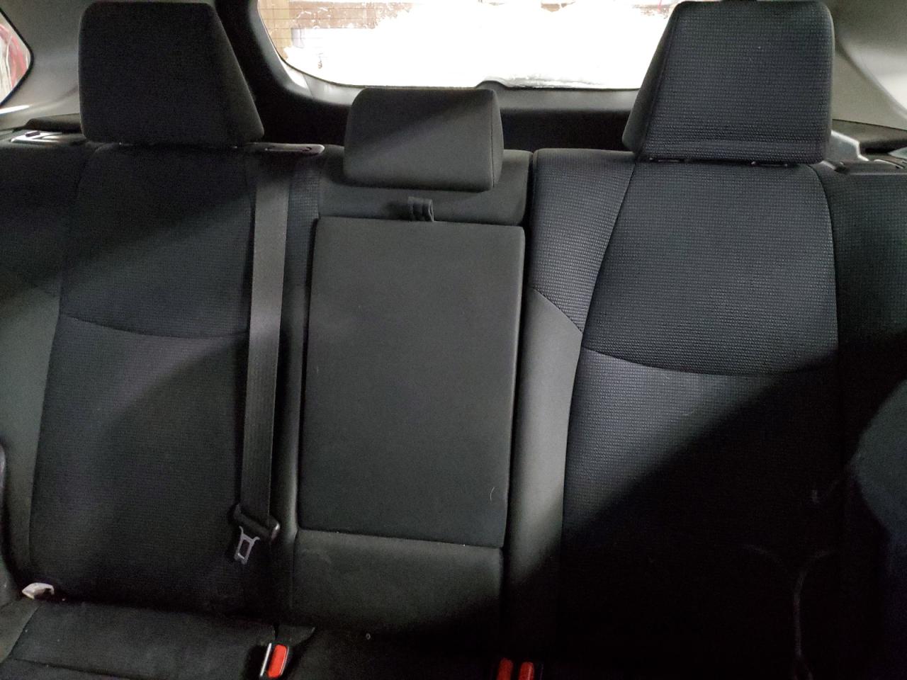 2019 Toyota RAV 4 - Image 10