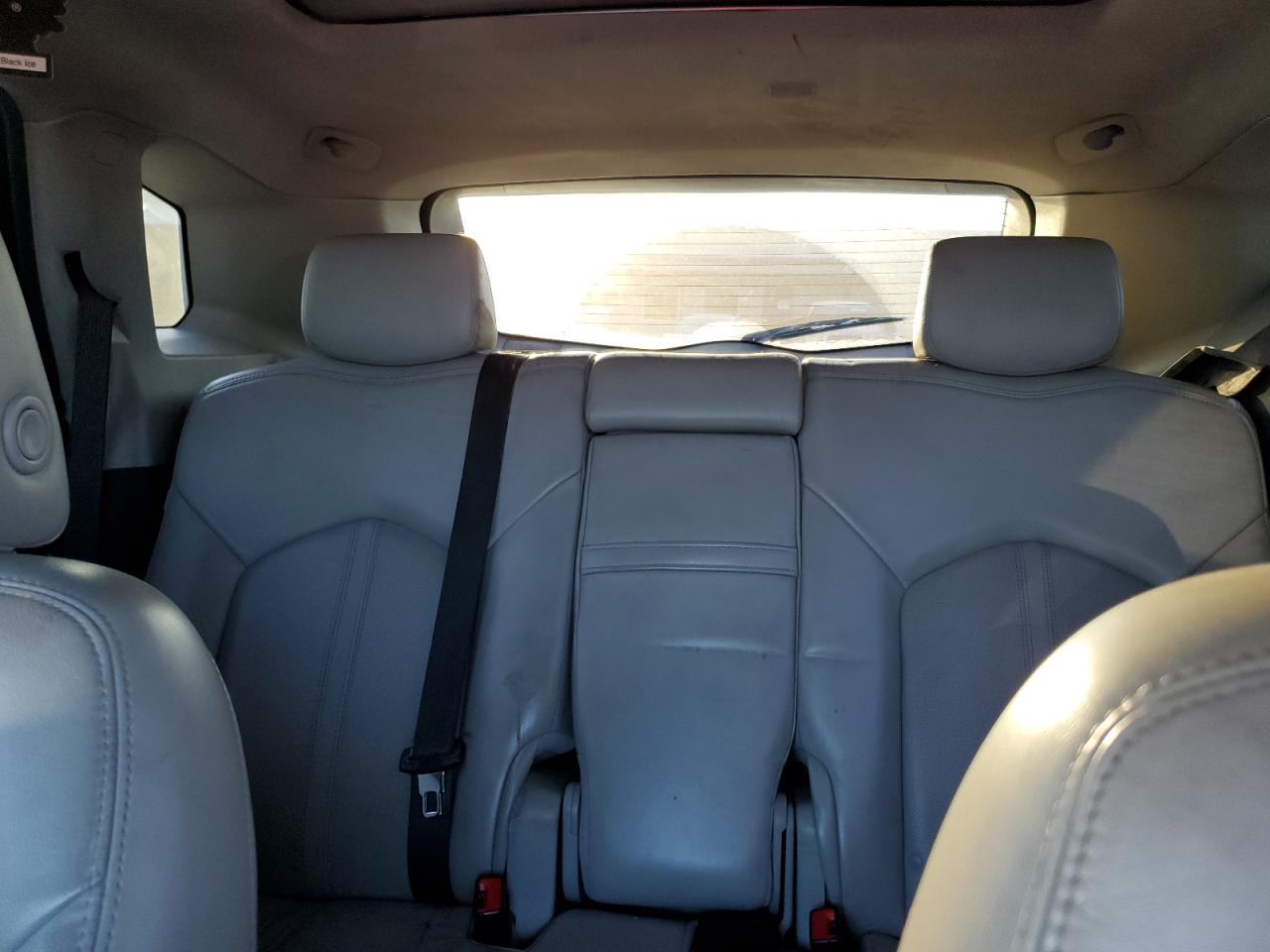 2016 Cadillac SRX - Image 10
