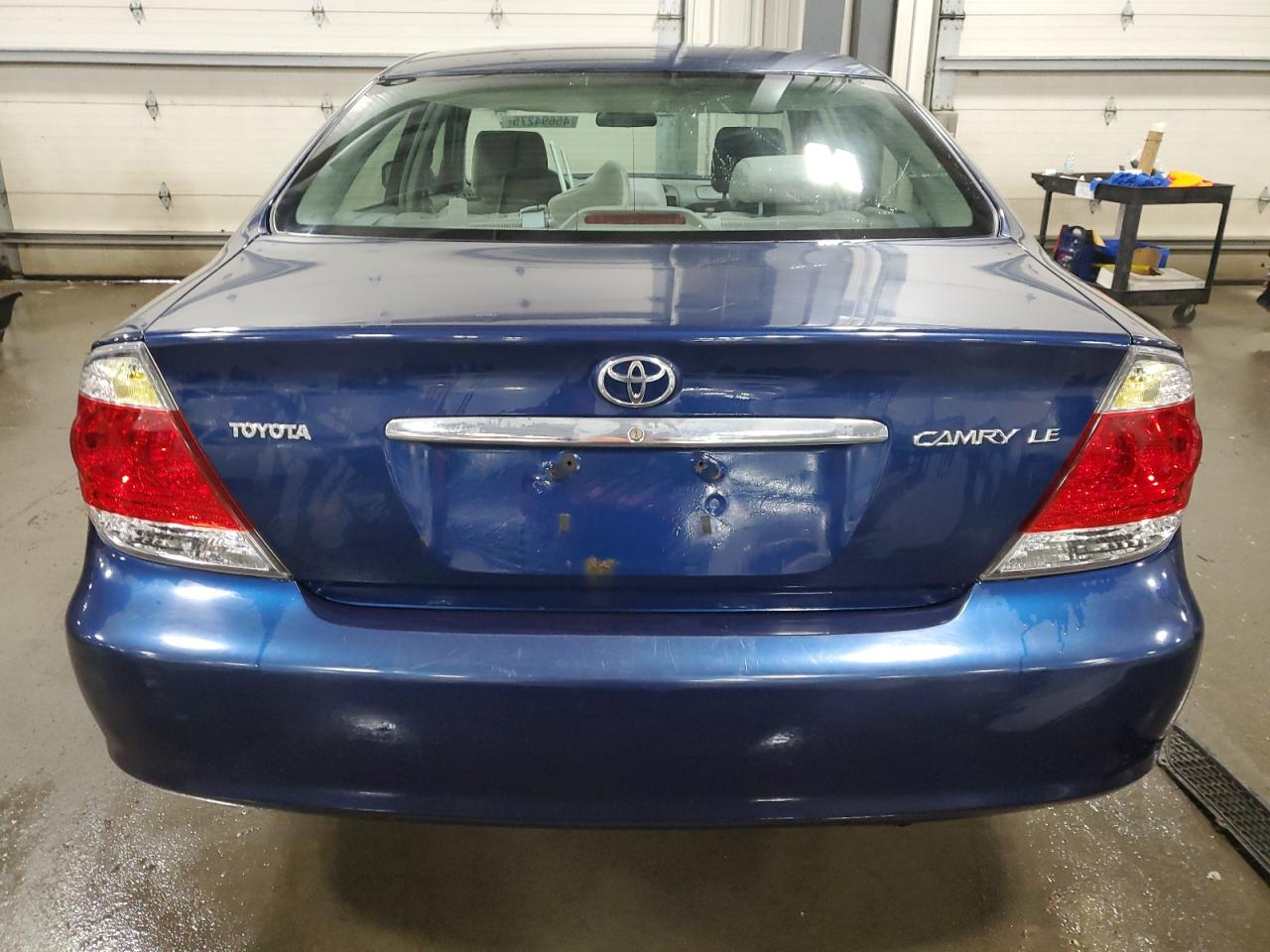 2005 Toyota Camry - Image 6
