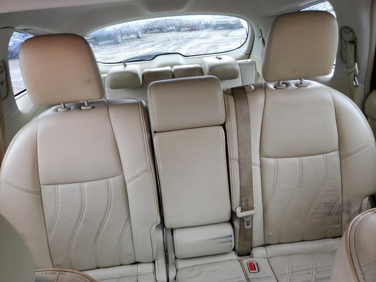 2013 Infiniti JX - Image 10