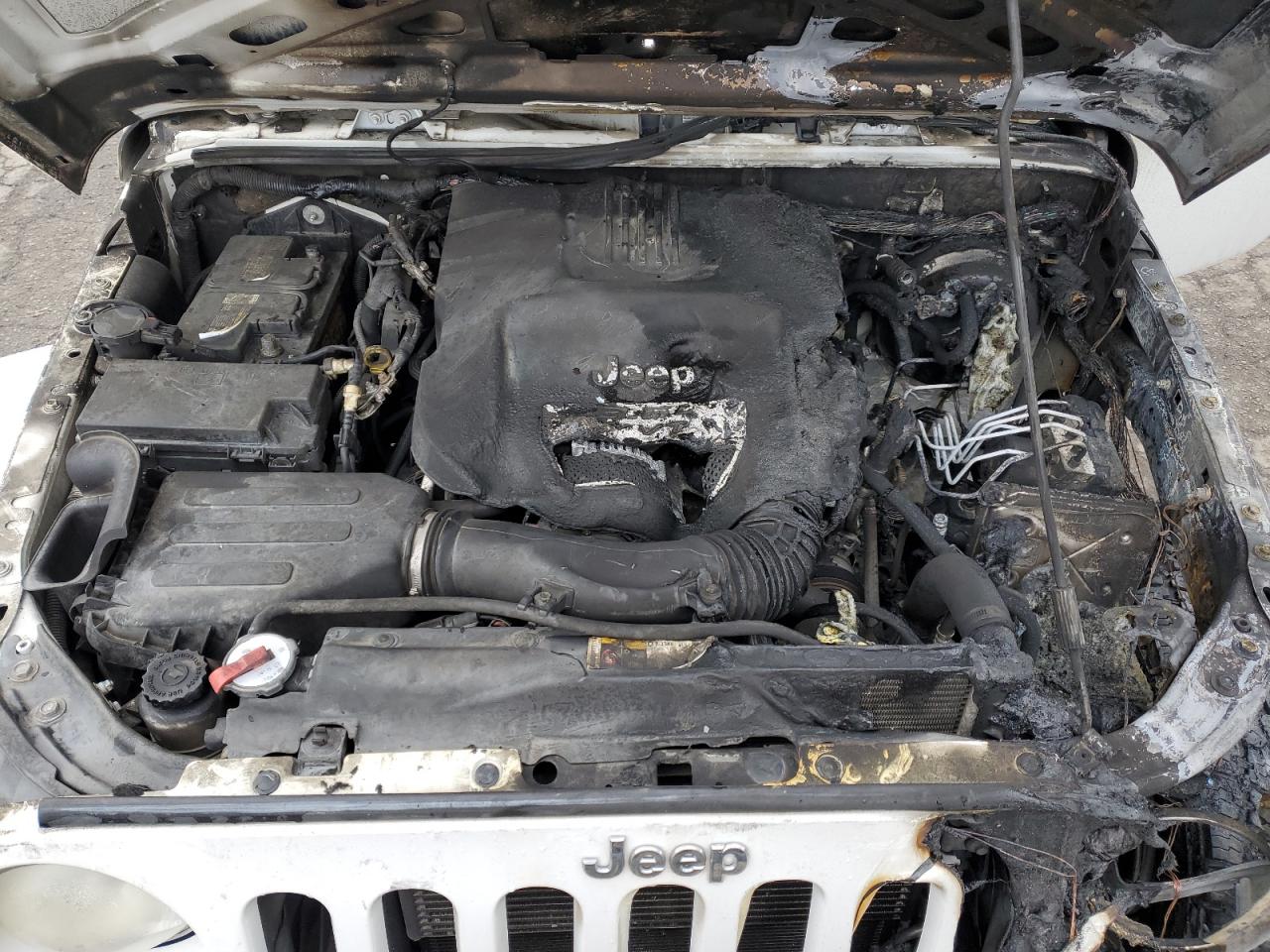2012 Jeep Wrangler - Image 12
