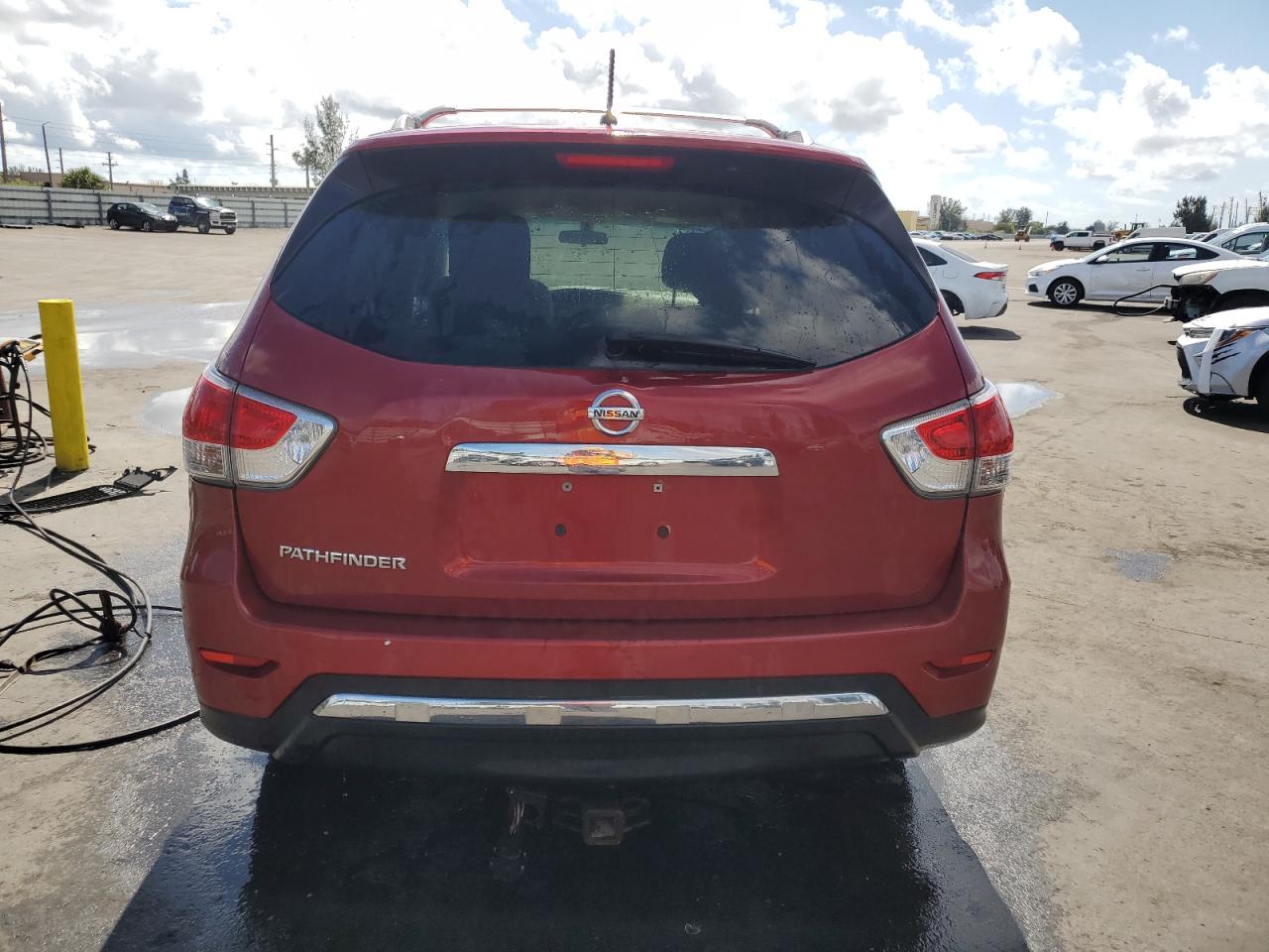 2015 Nissan Pathfinder - Image 6
