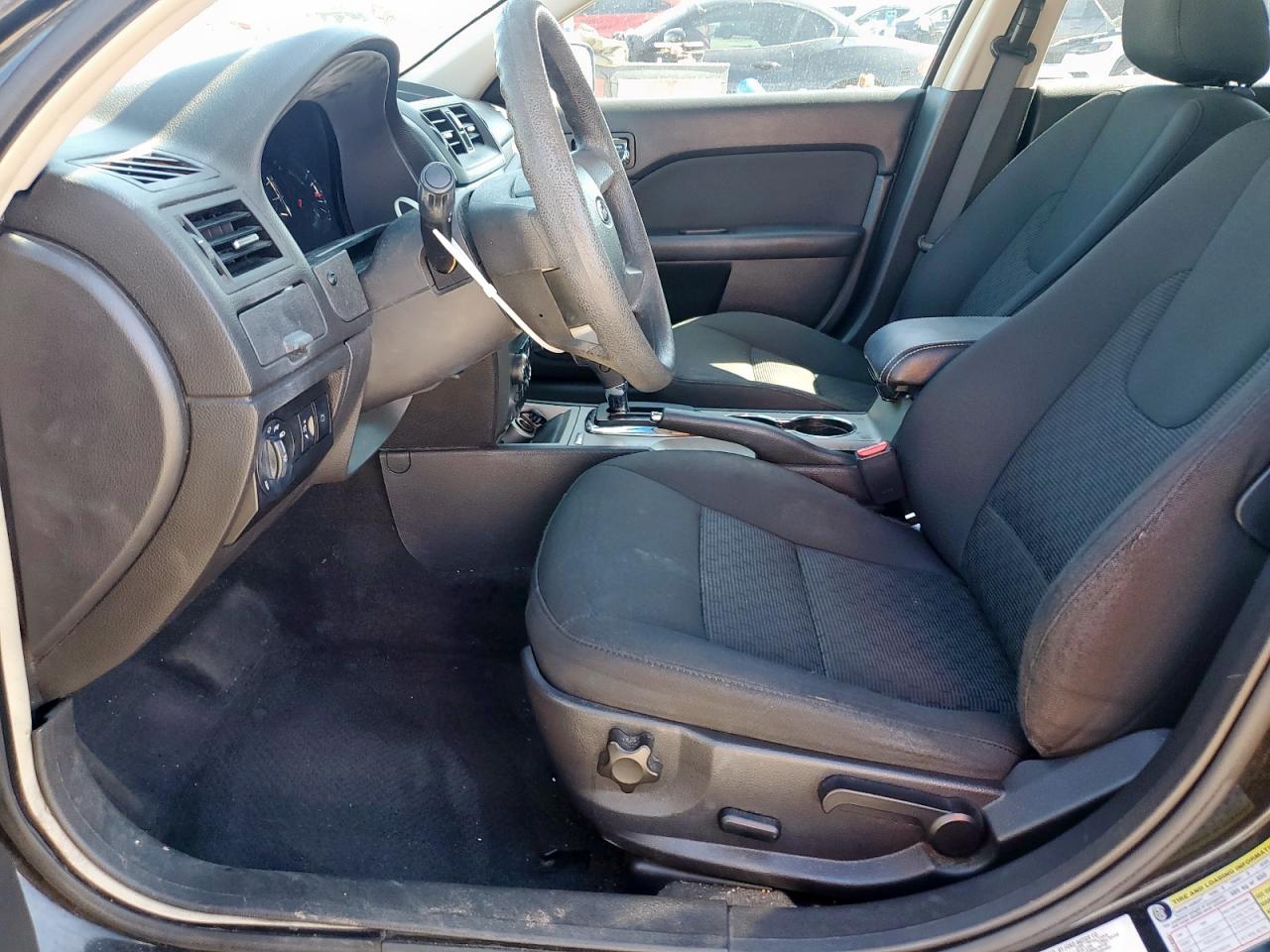 2010 Ford Fusion - Image 7