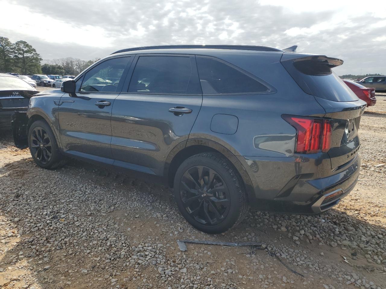 2021 Kia Sorento - Image 2