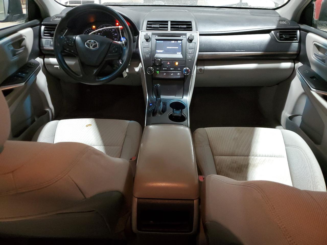 2015 Toyota Camry - Image 8