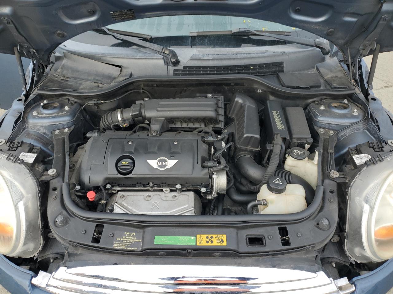 2010 MINI Cooper - Image 11