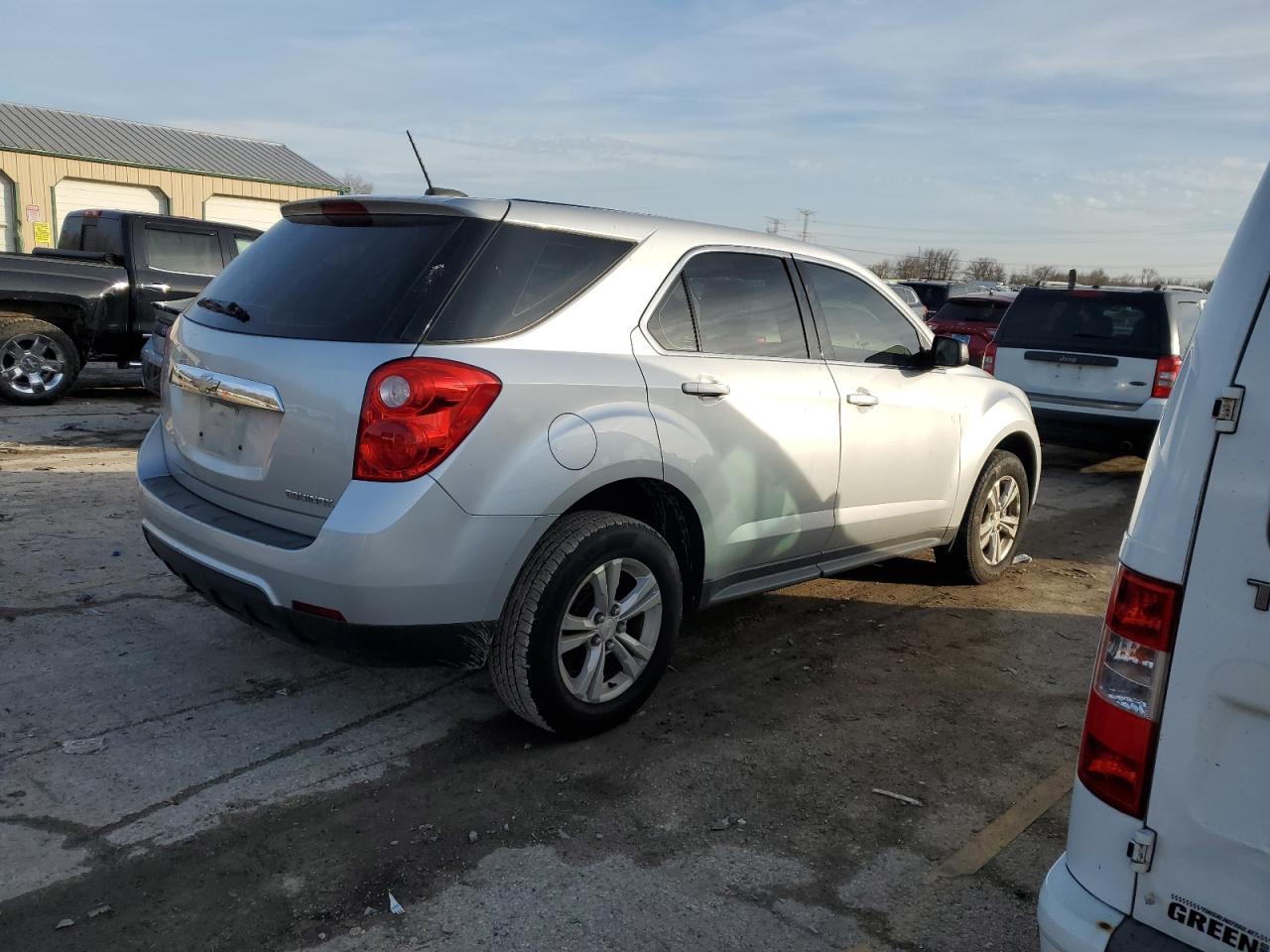 2015 Chevrolet Equinox - Image 3