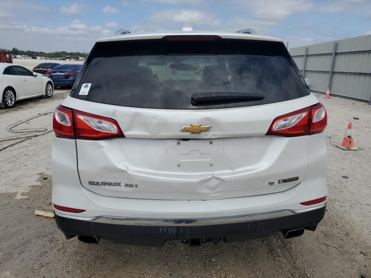 2018 Chevrolet Equinox - Image 6