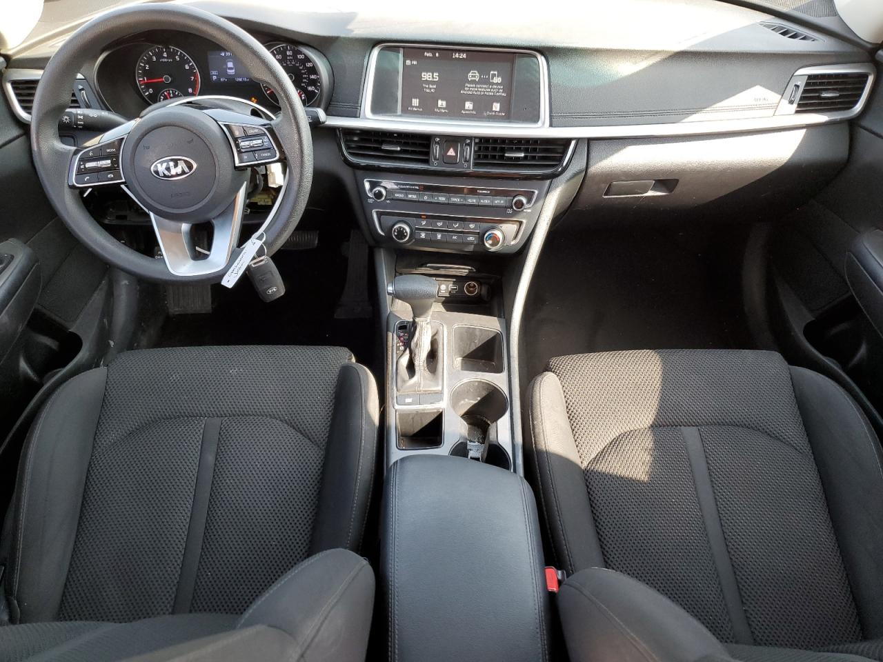 2020 Kia Optima - Image 8