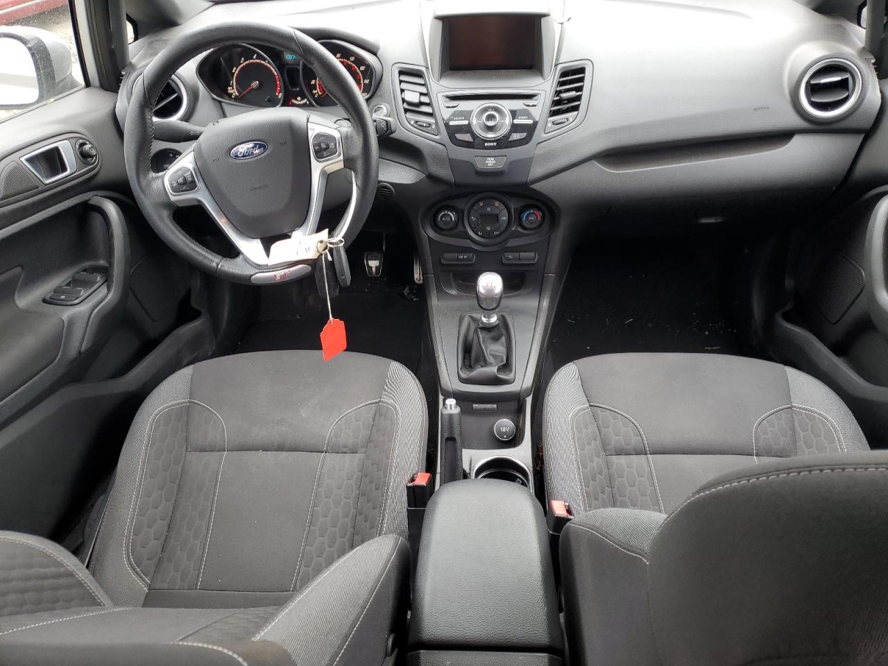 2014 Ford Fiesta - Image 8