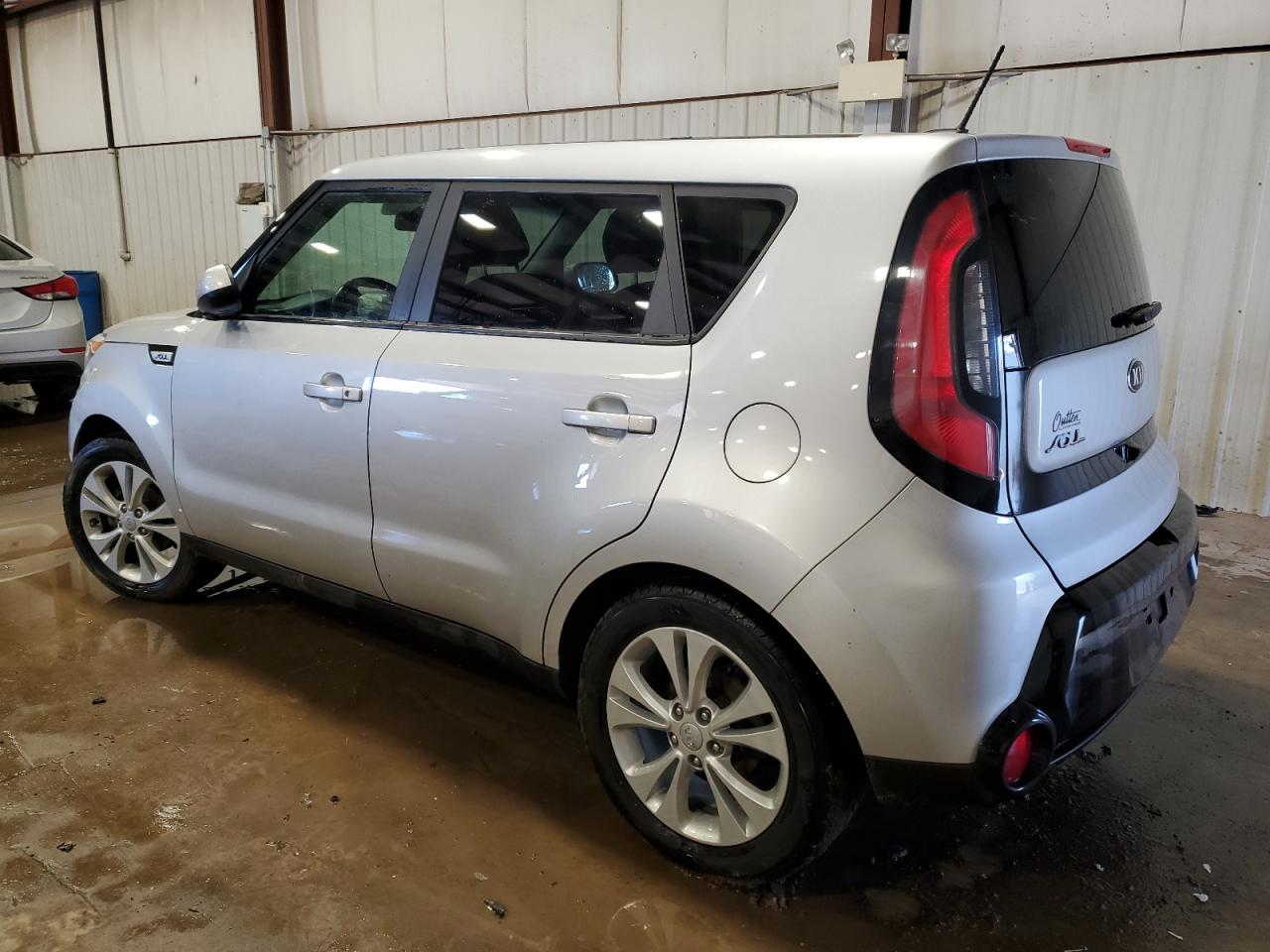 2016 Kia Soul - Image 2