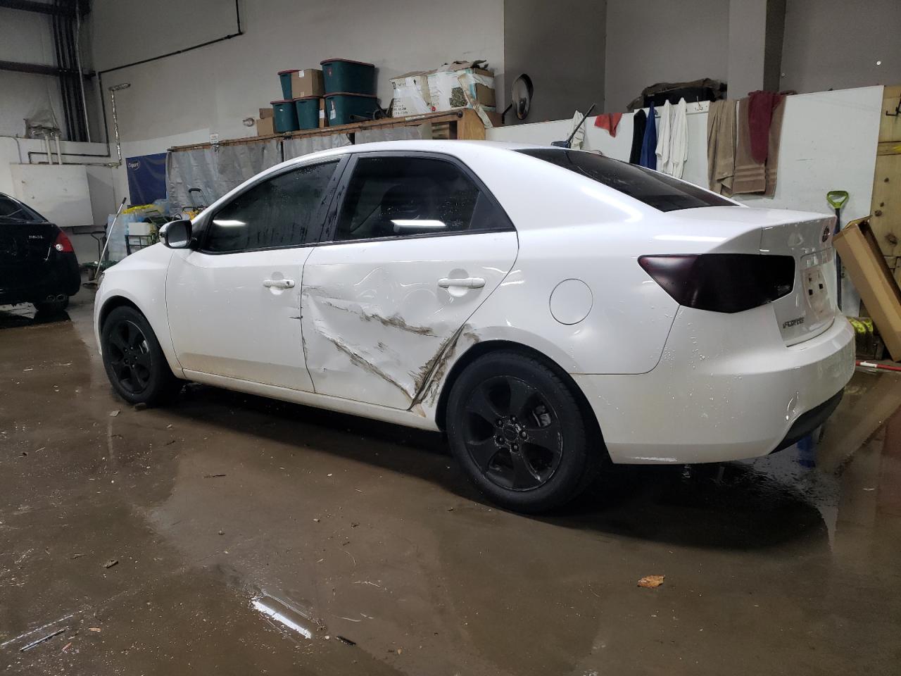 2010 Kia Forte - Image 2