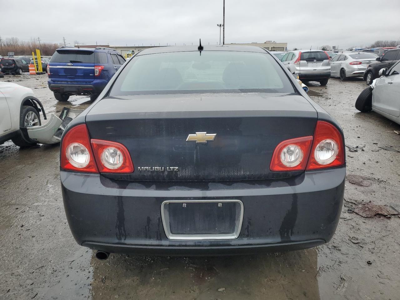2010 Chevrolet Malibu - Image 6