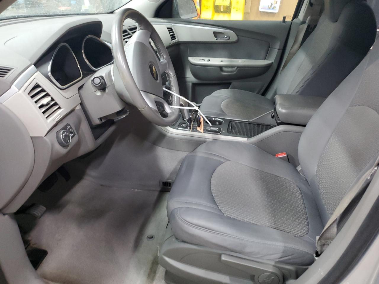 2012 Chevrolet Traverse - Image 7