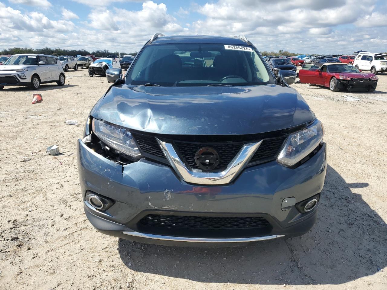 2014 Nissan Rogue - Image 5
