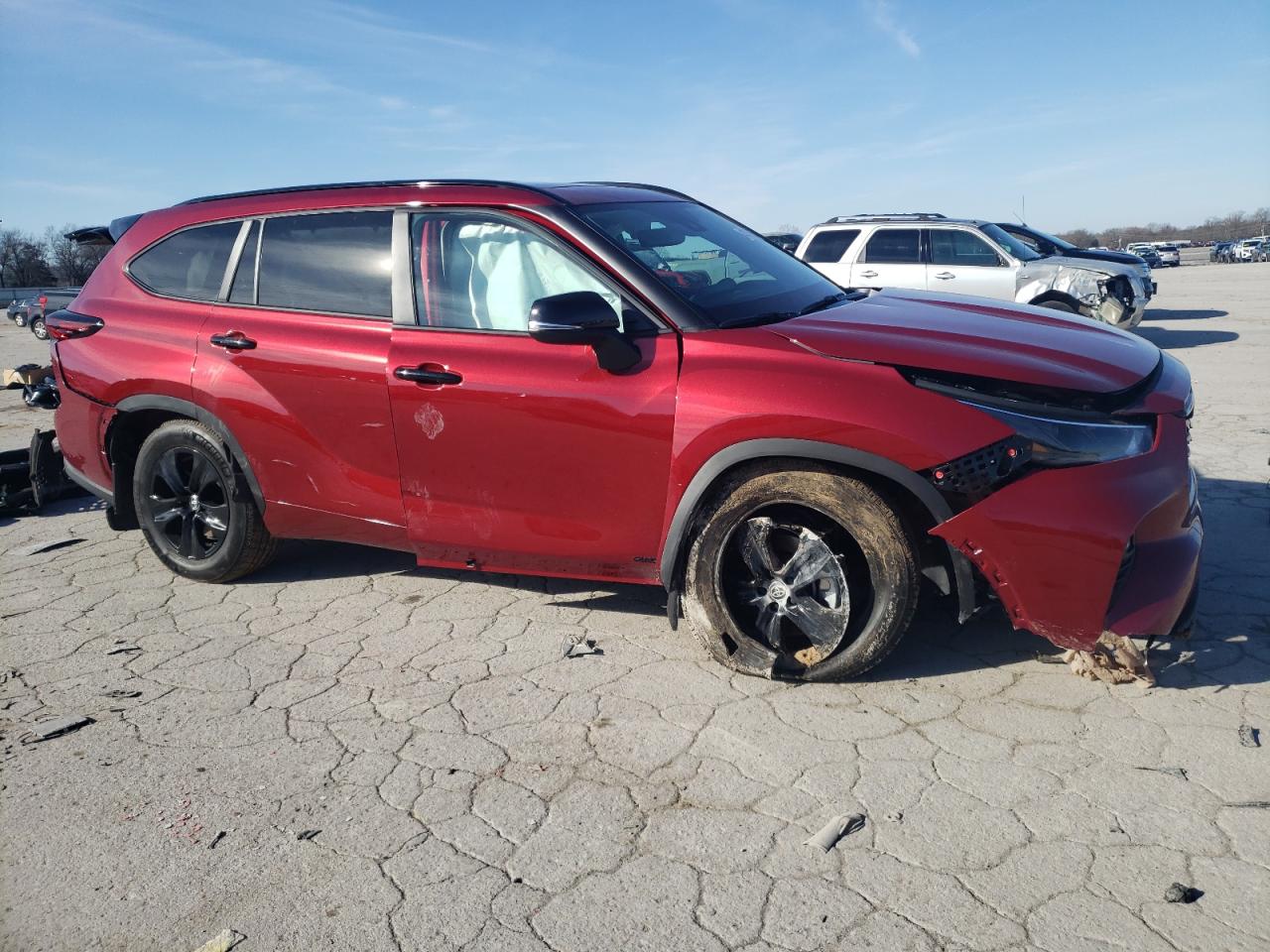 2024 Toyota Highlander - Image 4