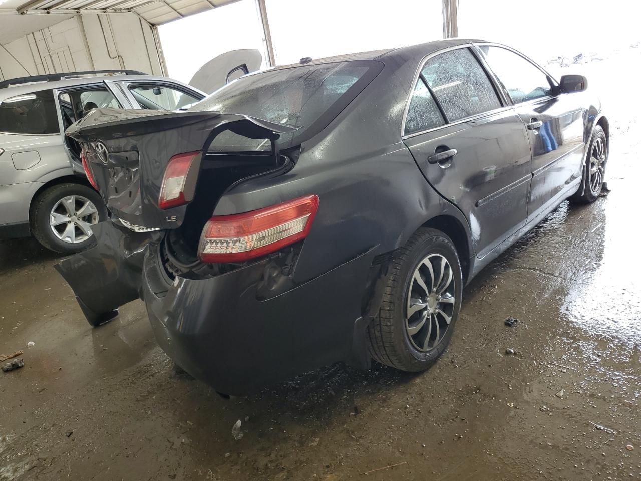 2010 Toyota Camry - Image 3