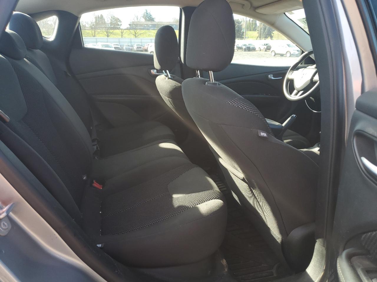 2015 Dodge Dart - Image 10