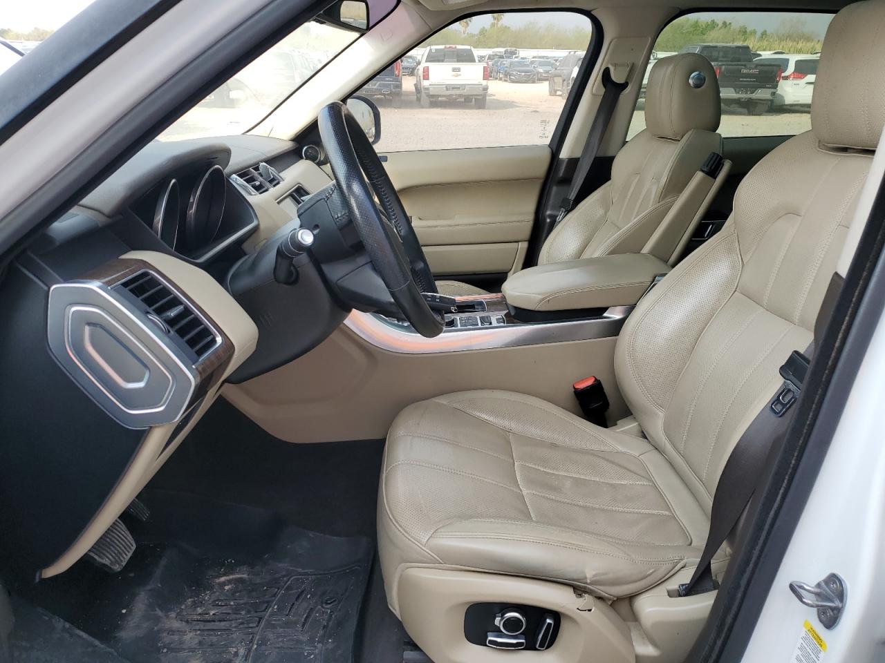 2016 Land Rover Range Rover - Image 7