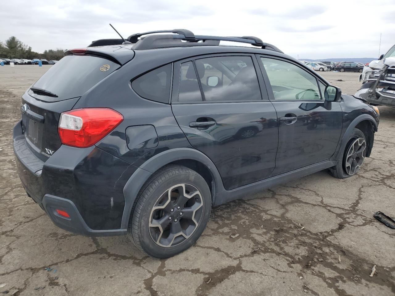 2014 Subaru XV - Image 3