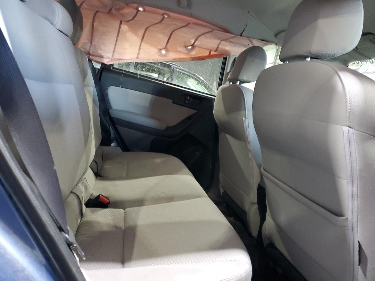 2016 Subaru Forester - Image 10