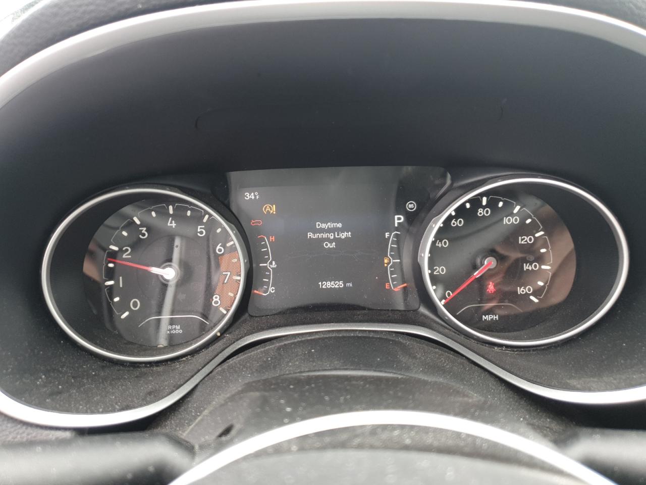 2018 Jeep Compass - Image 9